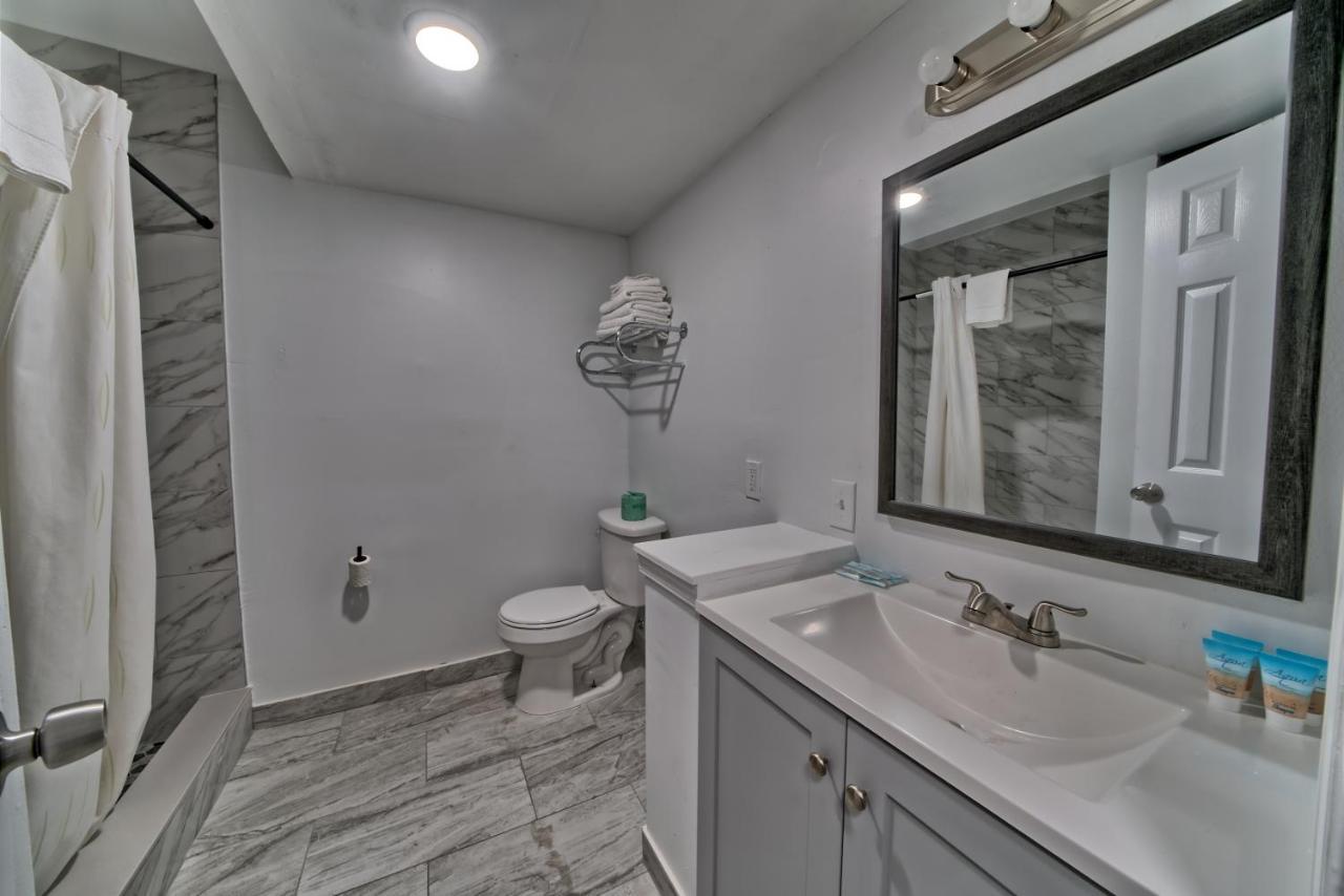 Aqua View Motel Lower Grand Lagoon 외부 사진