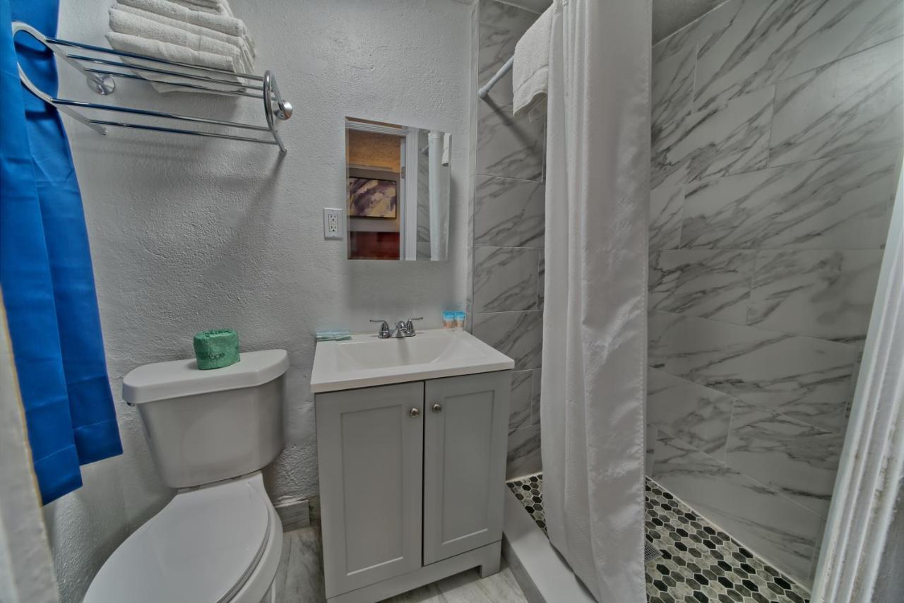 Aqua View Motel Lower Grand Lagoon 외부 사진