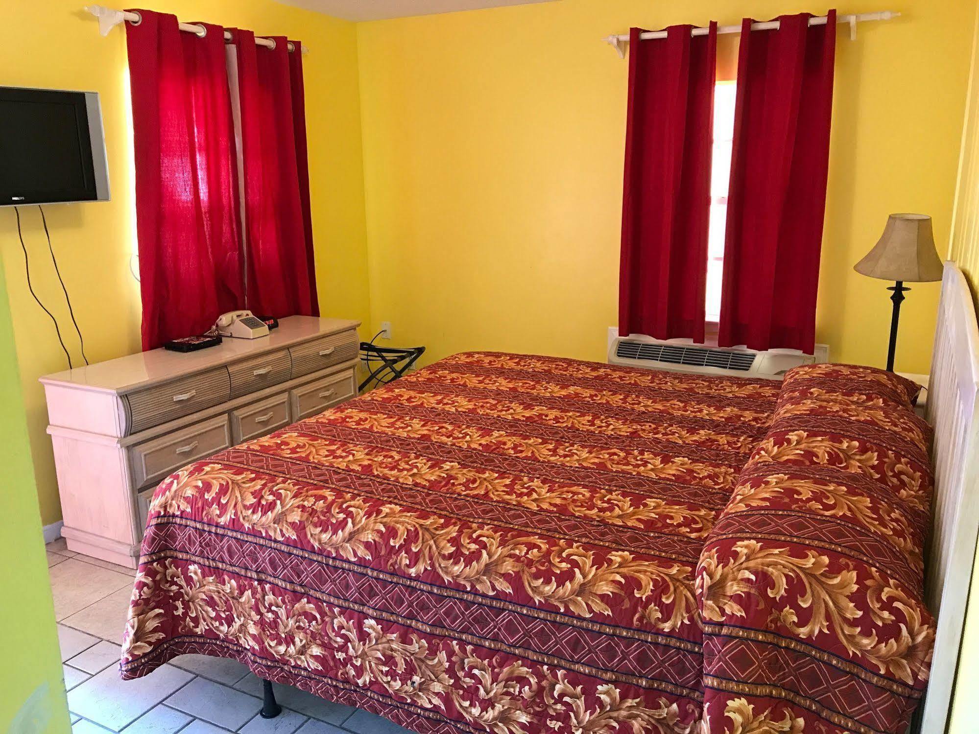 Aqua View Motel Lower Grand Lagoon 외부 사진